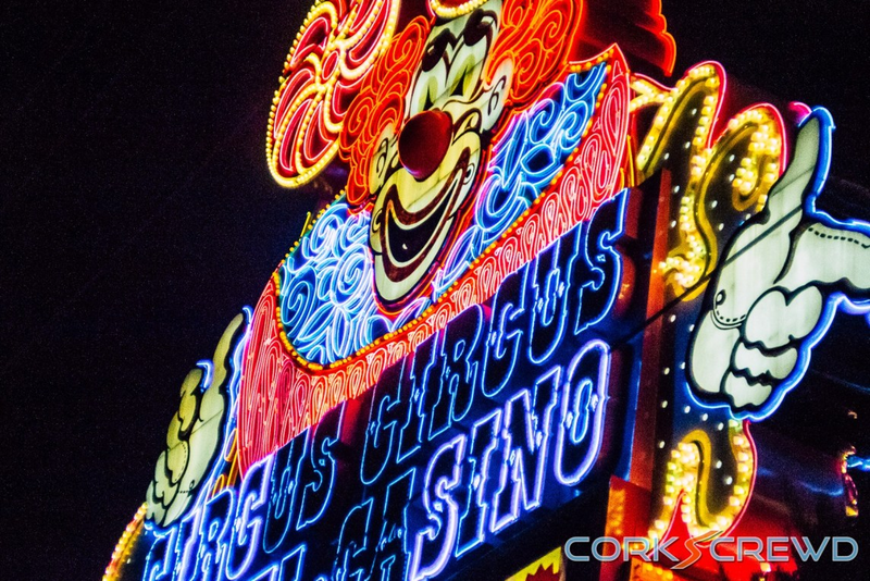 Illustration for article titled Photos from One Night in Las Vegas